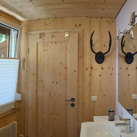 Ruhiges Am Waldrand Mit Sauna Und Kamin - Hellaberg Ii Nyaraló *